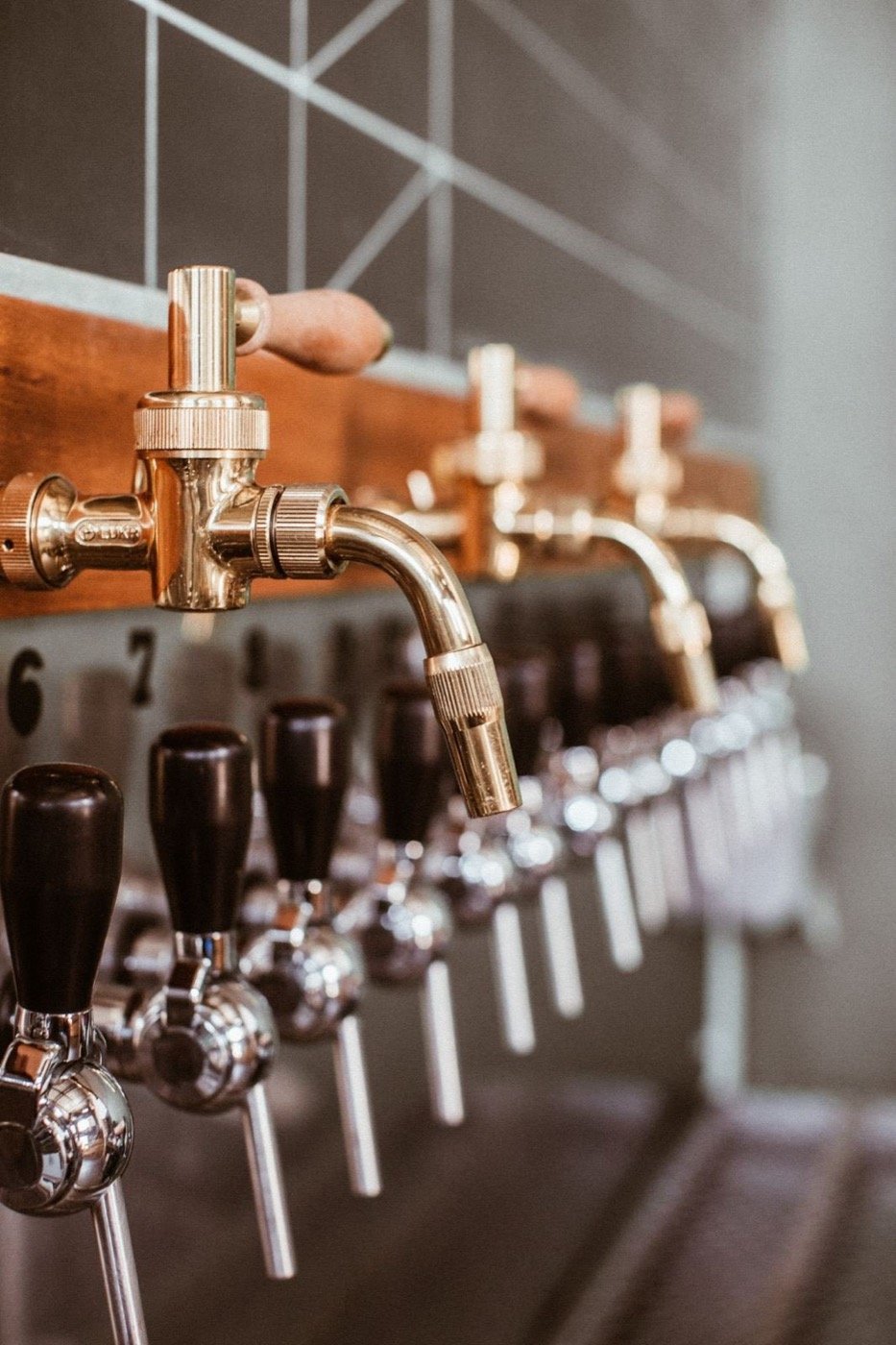 Torneiras do tap room da KSB